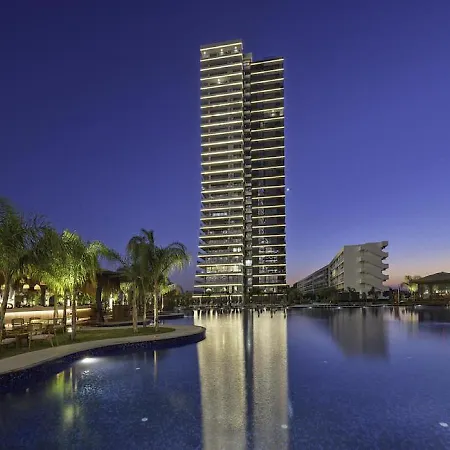Grand Sapphire Luxury Residence- Sea View *