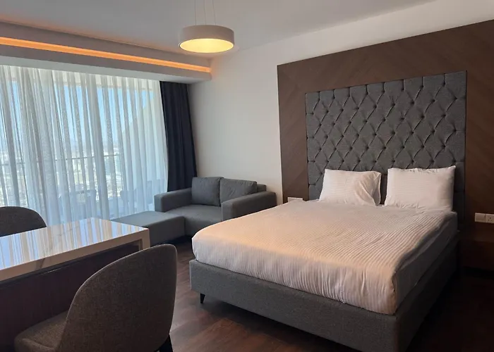 Grand Sapphire Luxury - Aleysim Daire